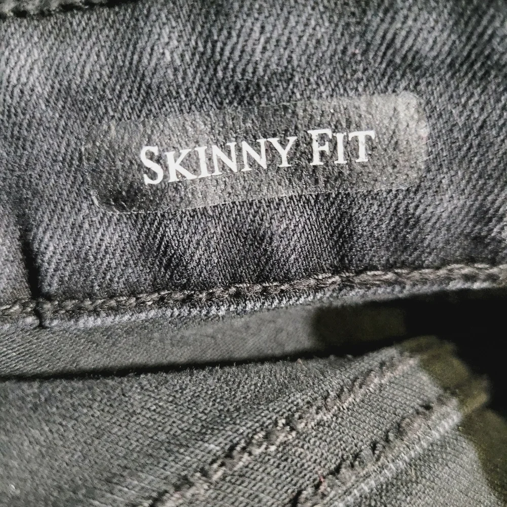 Judy Blue Skinny Fit Jeans Size 9/29 Black Distressed Red Plaid Patches Stretch - Picture 10 of 12